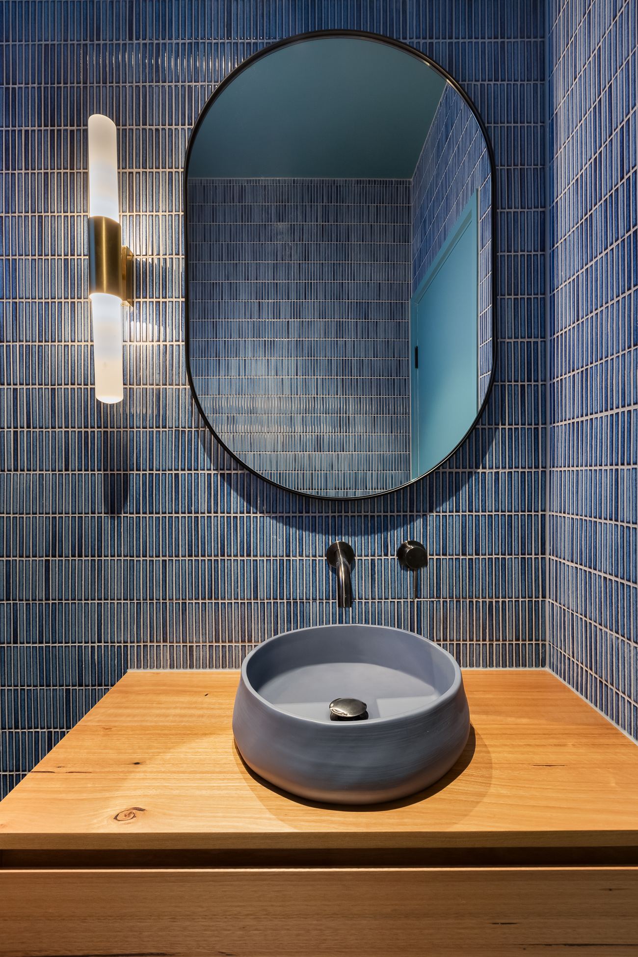 Ensuite finishes McCrae